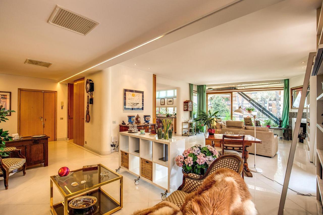 Terrazza Piccolomini: Elegant Apartment Stunning View Over Rome/St Peter'S Dome Extérieur photo