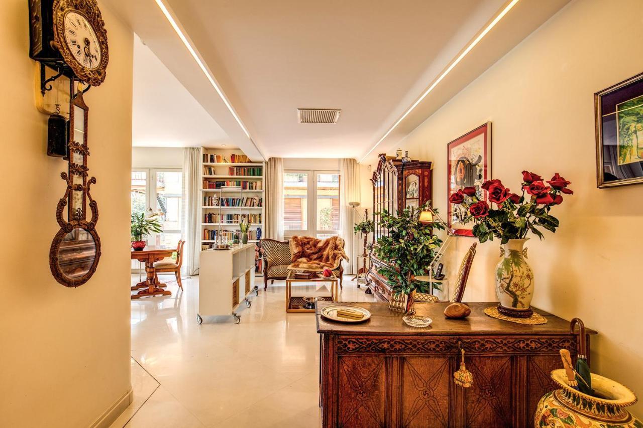 Terrazza Piccolomini: Elegant Apartment Stunning View Over Rome/St Peter'S Dome Extérieur photo